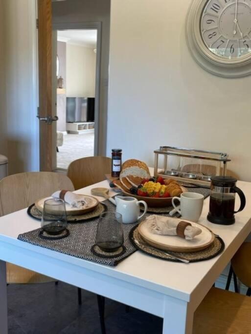 Devonshire Bungalow - Close To The Coast & Lakes. Villa Cleator Esterno foto
